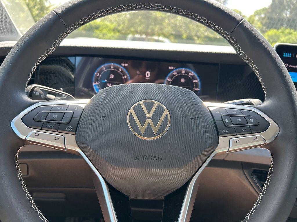new 2025 Volkswagen Tiguan car, priced at $30,756