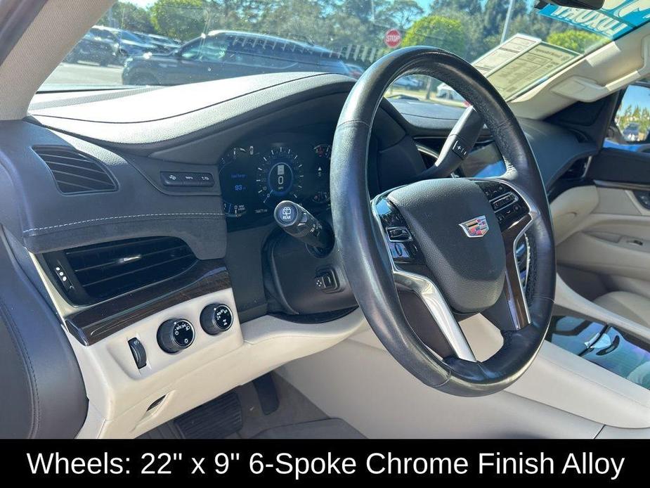 used 2020 Cadillac Escalade ESV car, priced at $39,990