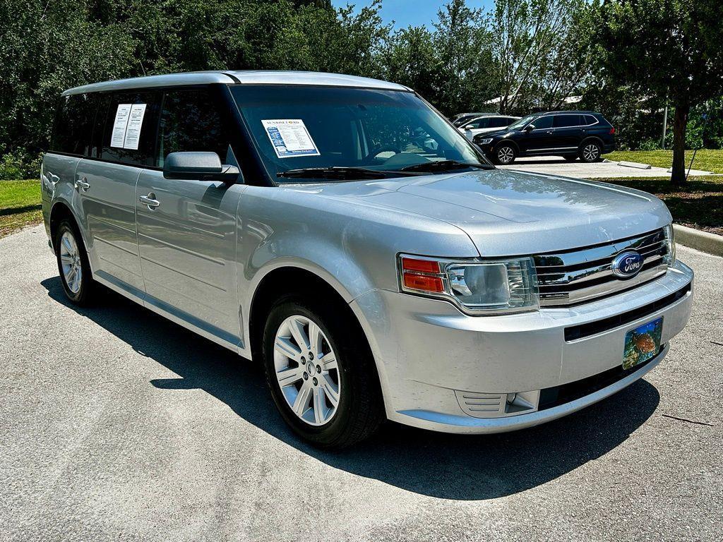 used 2010 Ford Flex car, priced at $3,499