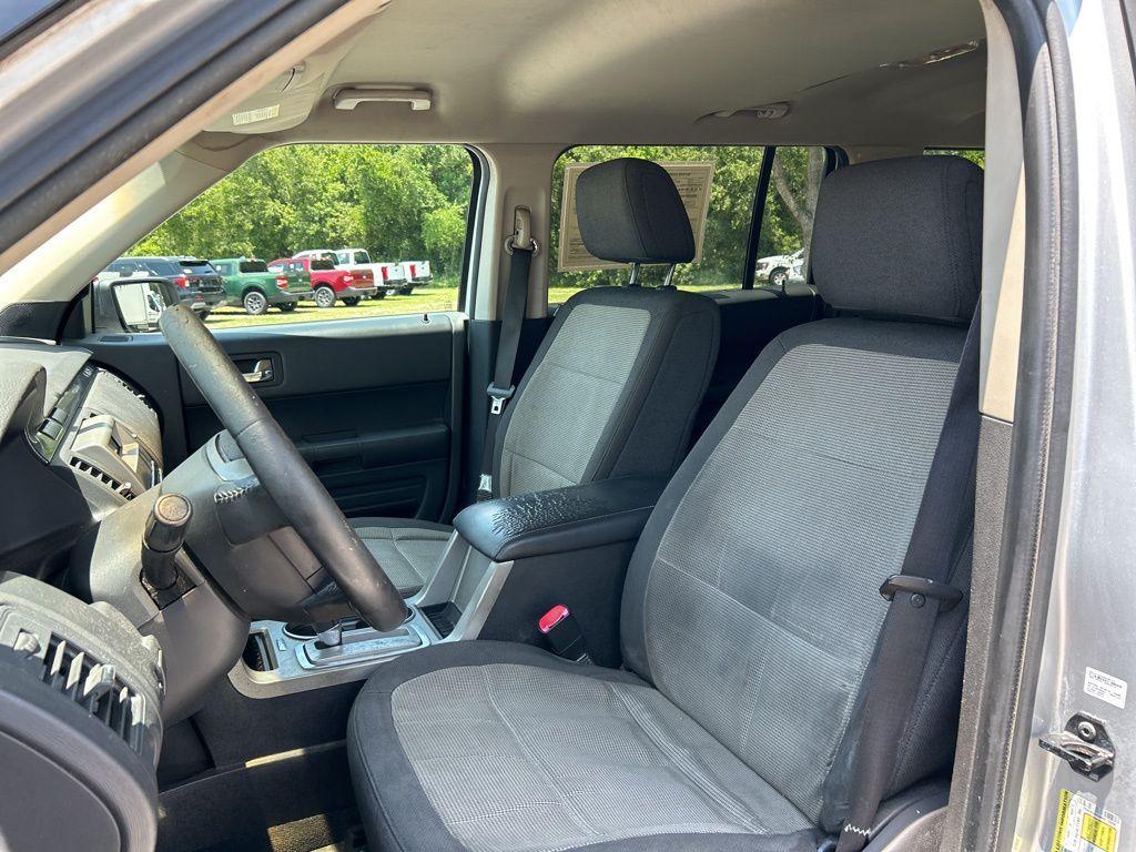 used 2010 Ford Flex car, priced at $3,499