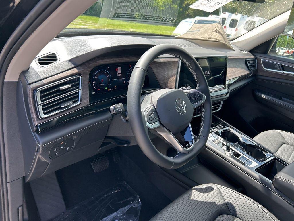 new 2026 Volkswagen Atlas car, priced at $48,282
