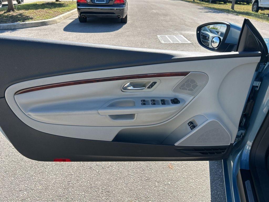 used 2009 Volkswagen Eos car, priced at $9,595