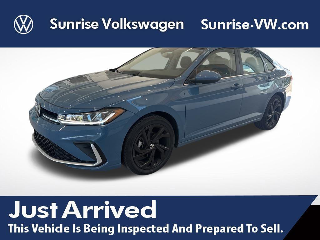 used 2025 Volkswagen Jetta car