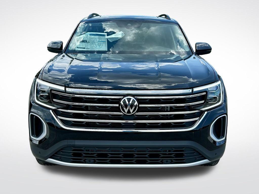 new 2025 Volkswagen Atlas car, priced at $40,968