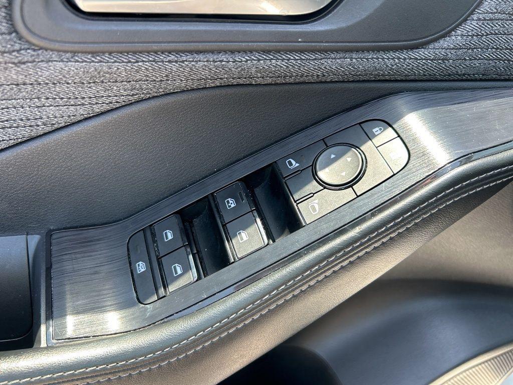 used 2023 Nissan Rogue car, priced at $19,595