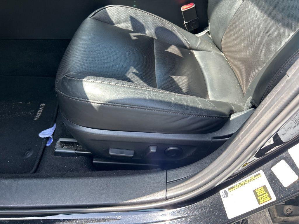 used 2023 Mazda Mazda3 car, priced at $22,398