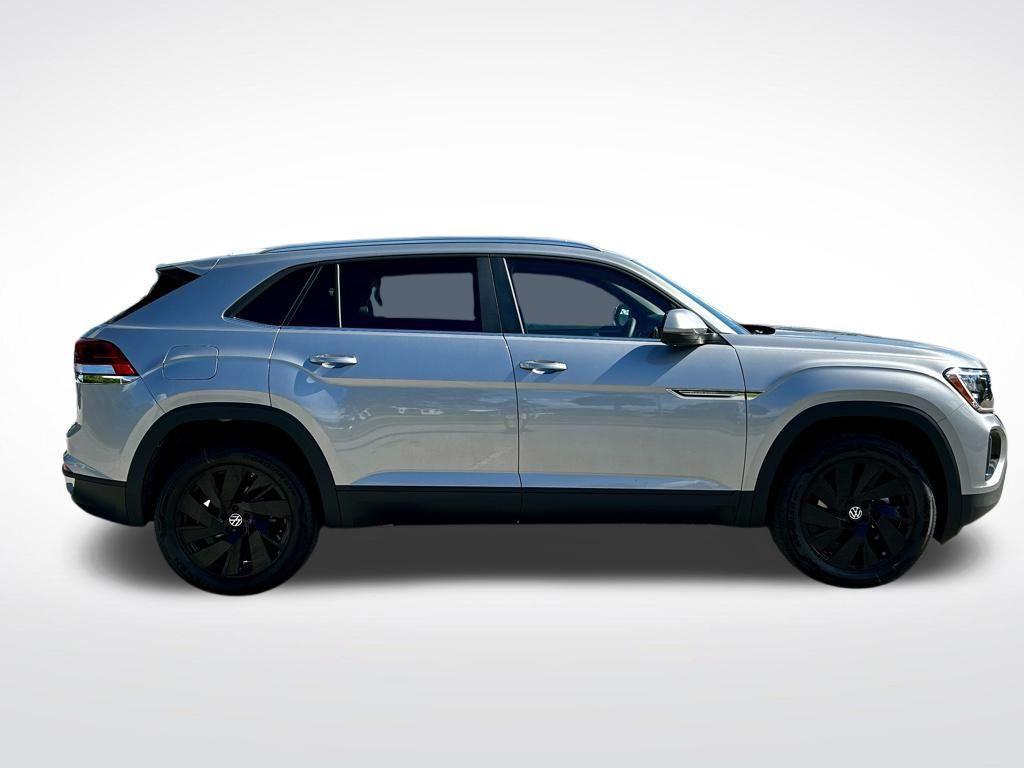 new 2025 Volkswagen Atlas Cross Sport car, priced at $40,090