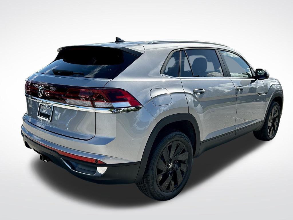 new 2025 Volkswagen Atlas Cross Sport car, priced at $40,090