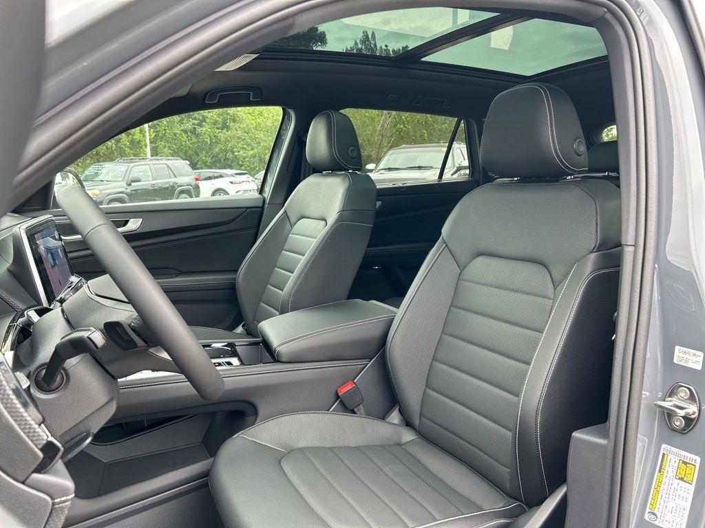 new 2025 Volkswagen Atlas Cross Sport car, priced at $47,456
