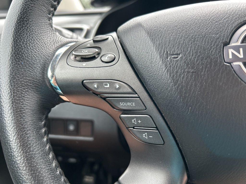used 2023 Nissan Murano car, priced at $21,111