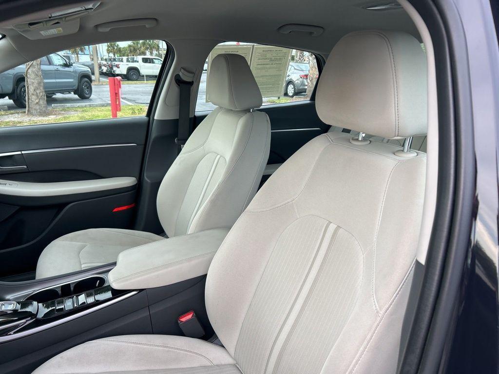 used 2023 Hyundai Sonata car, priced at $17,595