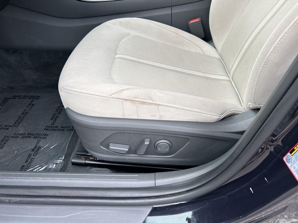 used 2023 Hyundai Sonata car, priced at $17,595