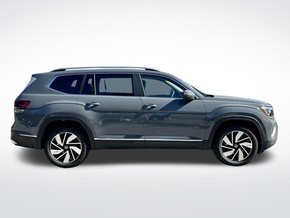 new 2025 Volkswagen Atlas car, priced at $49,586