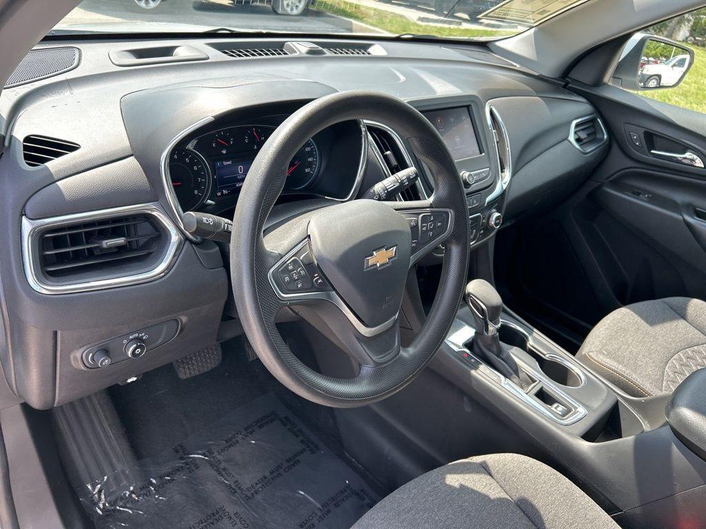 used 2023 Chevrolet Equinox car, priced at $19,655