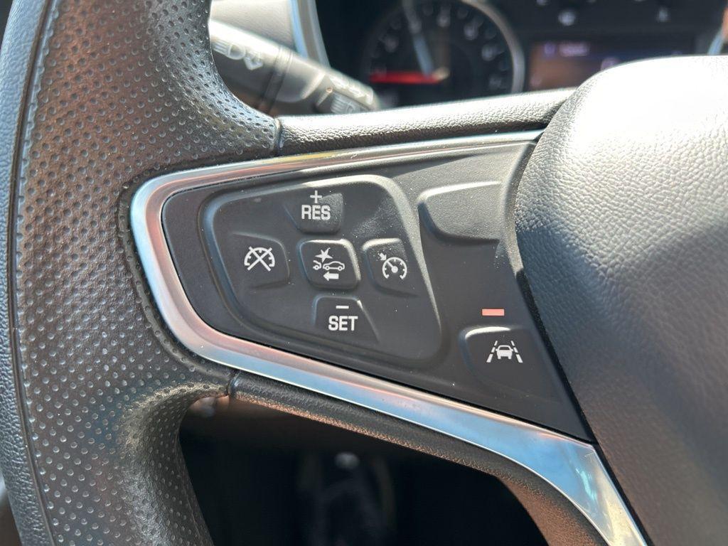 used 2023 Chevrolet Equinox car, priced at $19,655