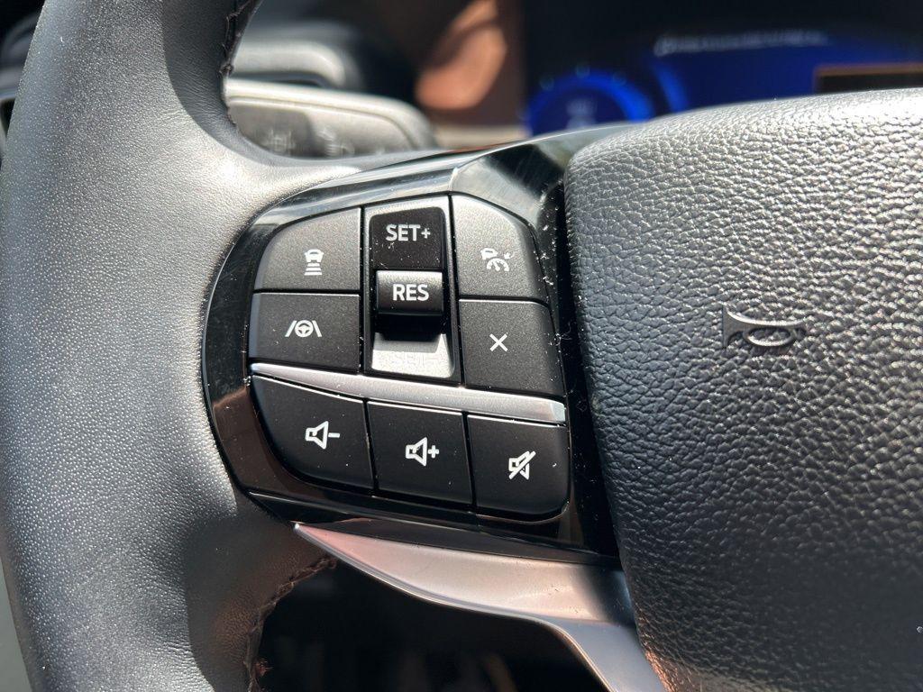 used 2022 Ford Explorer car, priced at $40,297