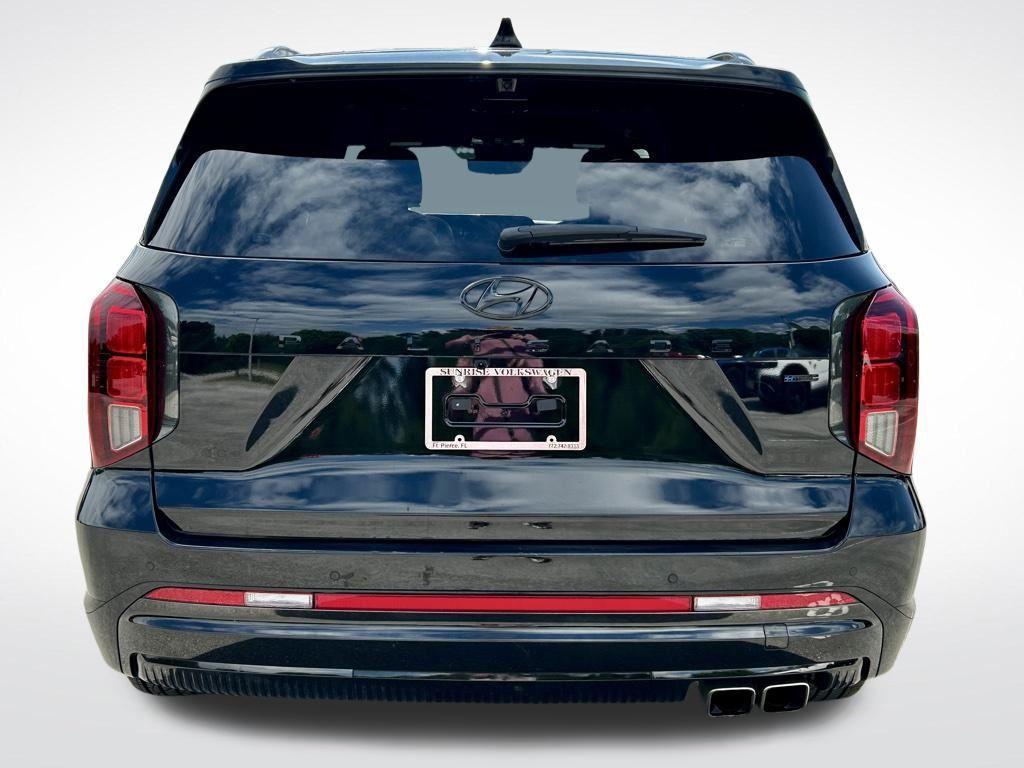 used 2024 Hyundai Palisade car, priced at $40,369