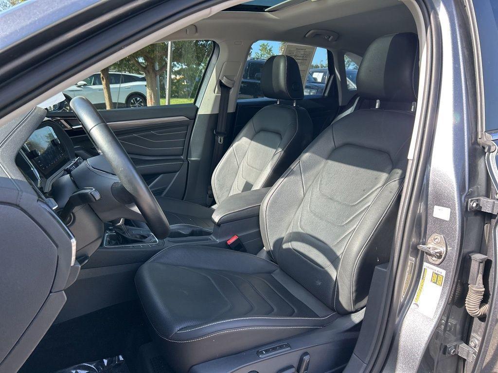 used 2023 Volkswagen Jetta car, priced at $20,326