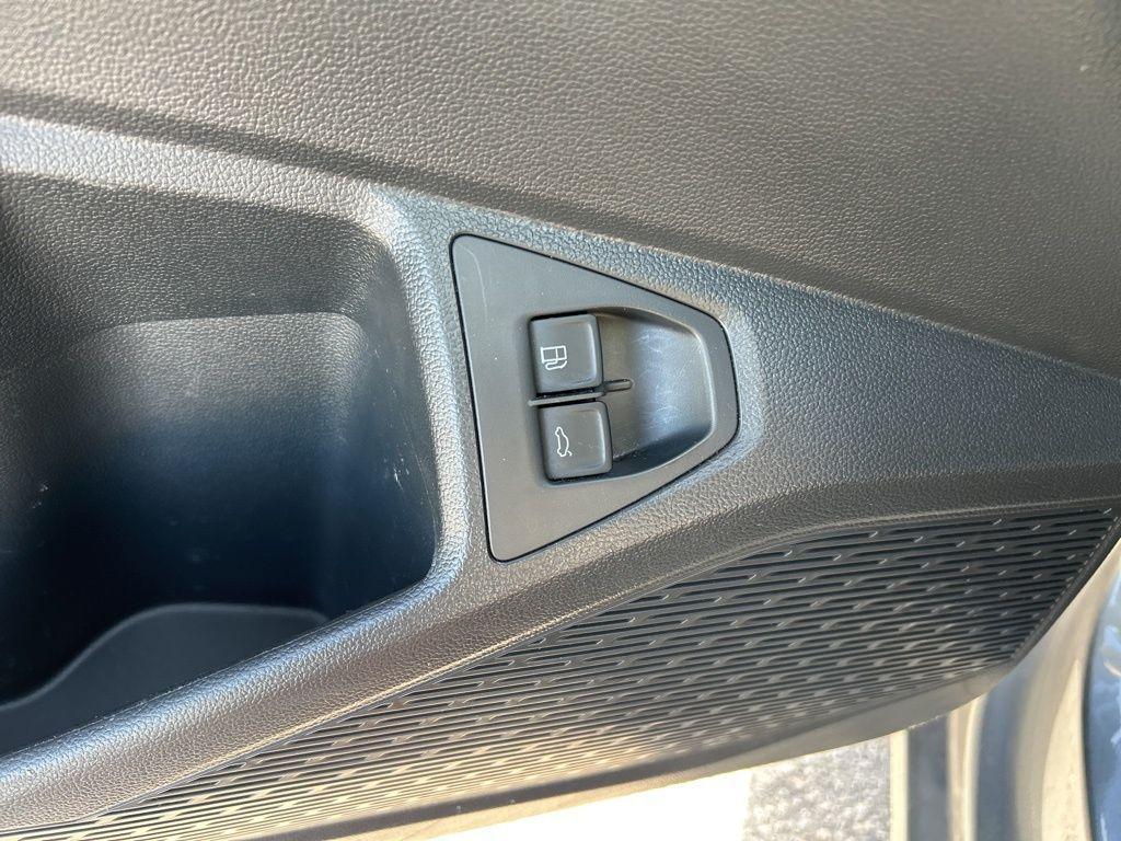 used 2023 Volkswagen Jetta car, priced at $20,326