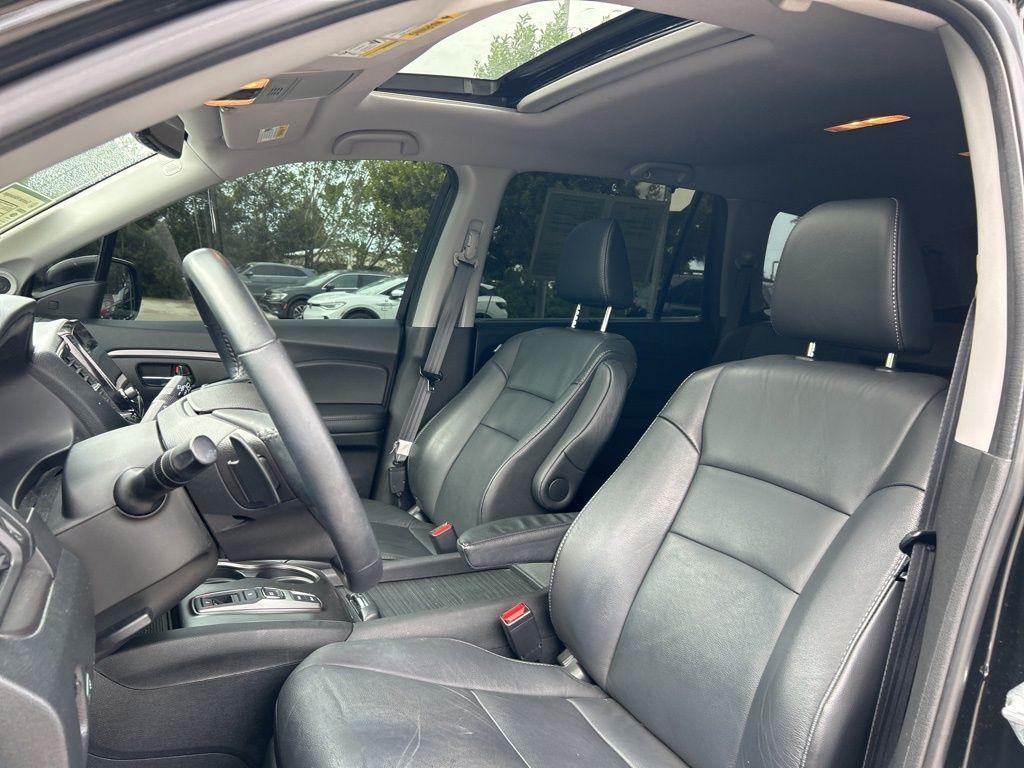 used 2022 Honda Pilot car, priced at $23,985