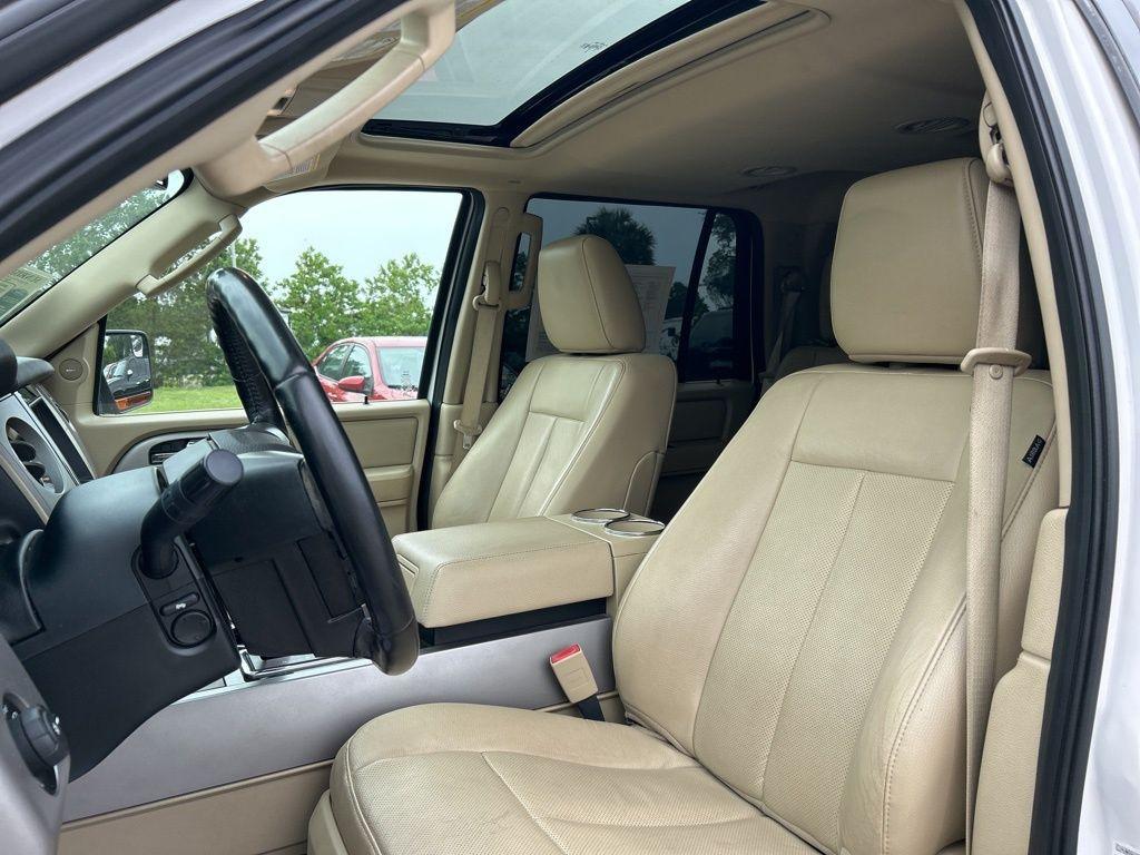 used 2017 Ford Expedition car, priced at $16,431