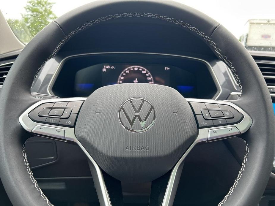 new 2024 Volkswagen Tiguan car, priced at $33,781