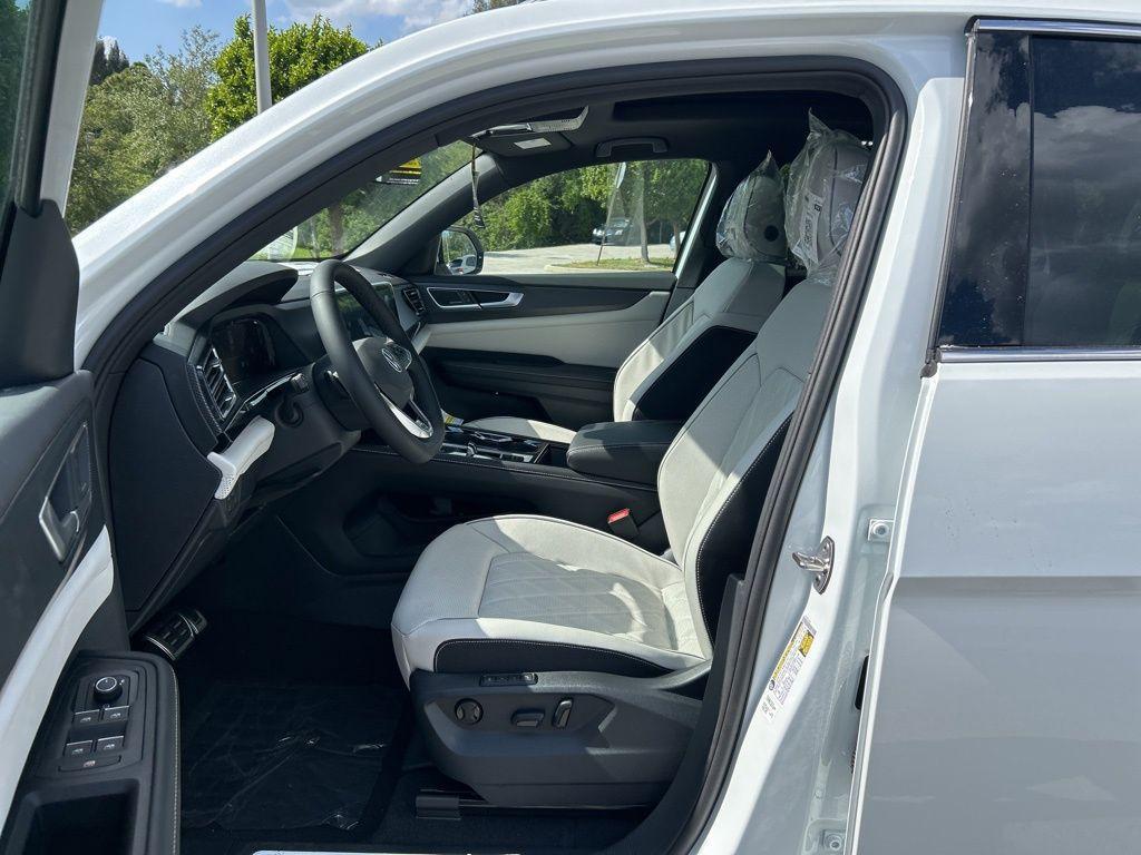 new 2025 Volkswagen Atlas Cross Sport car, priced at $48,734