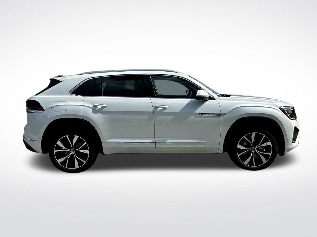 new 2025 Volkswagen Atlas Cross Sport car, priced at $48,734