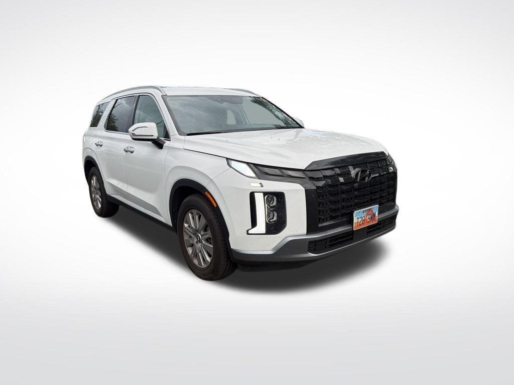 used 2024 Hyundai Palisade car, priced at $30,497