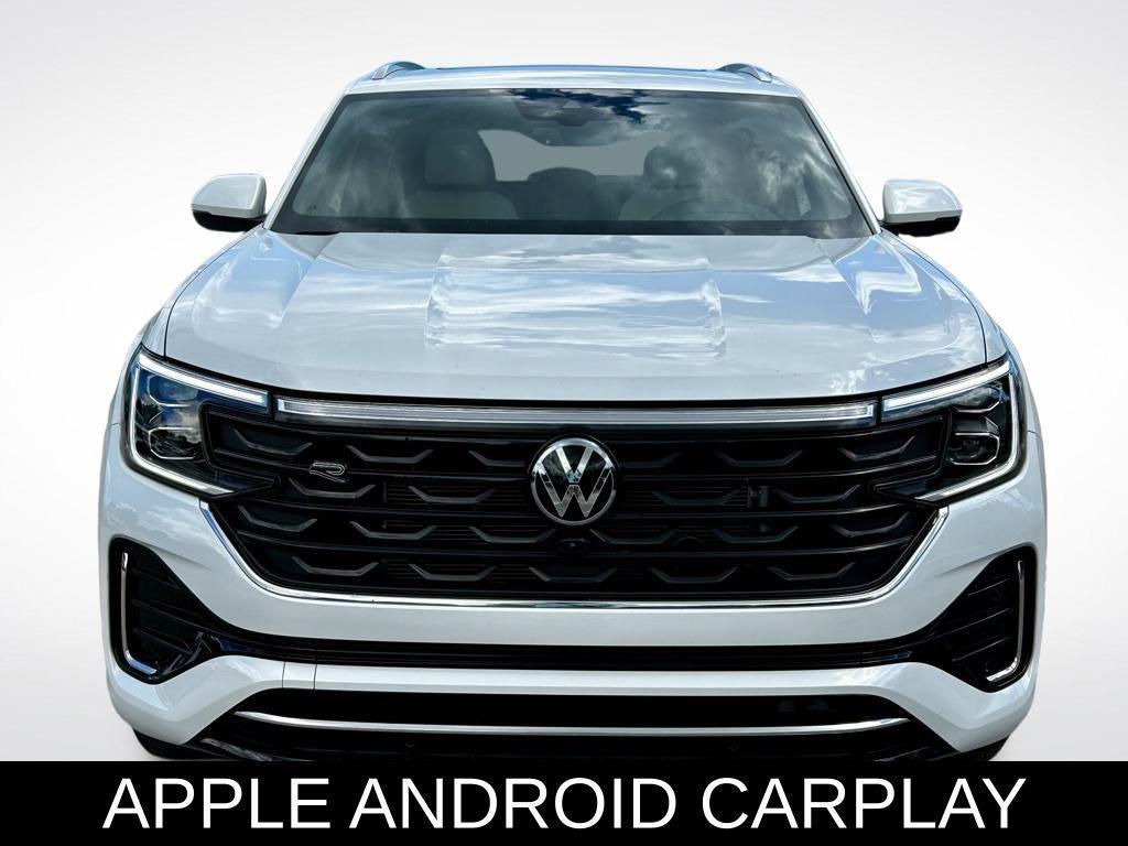 used 2025 Volkswagen Atlas Cross Sport car, priced at $40,995