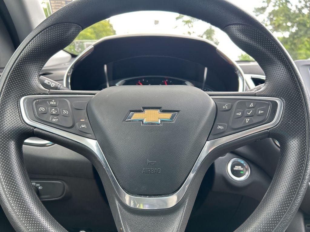 used 2023 Chevrolet Equinox car, priced at $18,397
