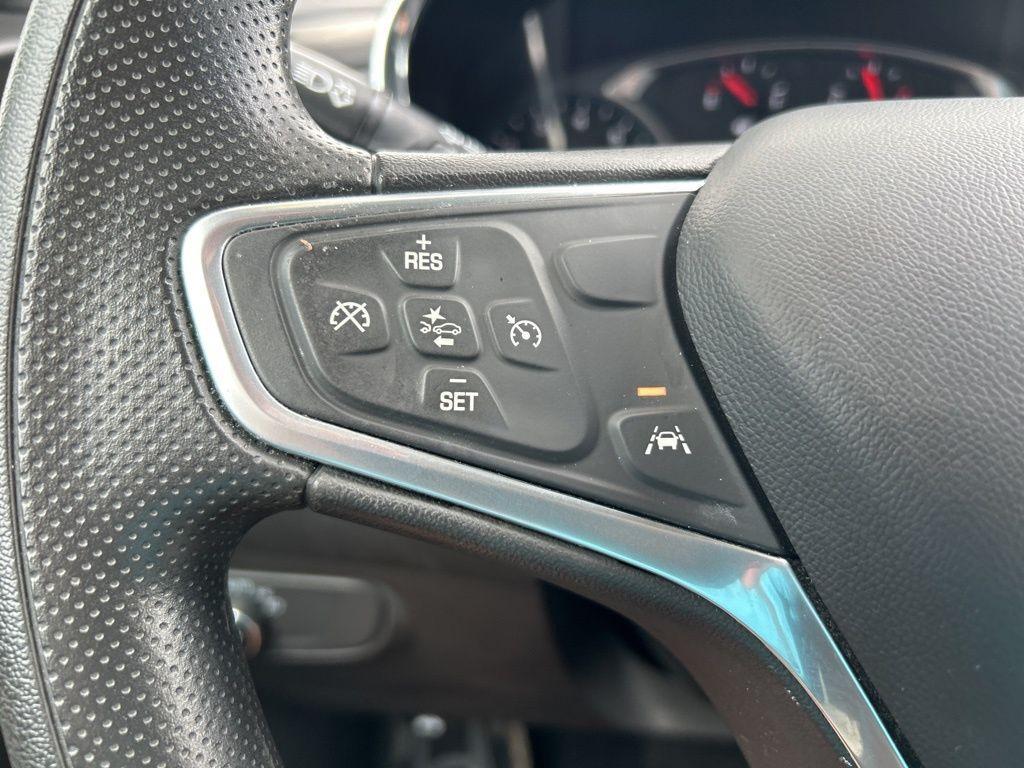 used 2023 Chevrolet Equinox car, priced at $18,397