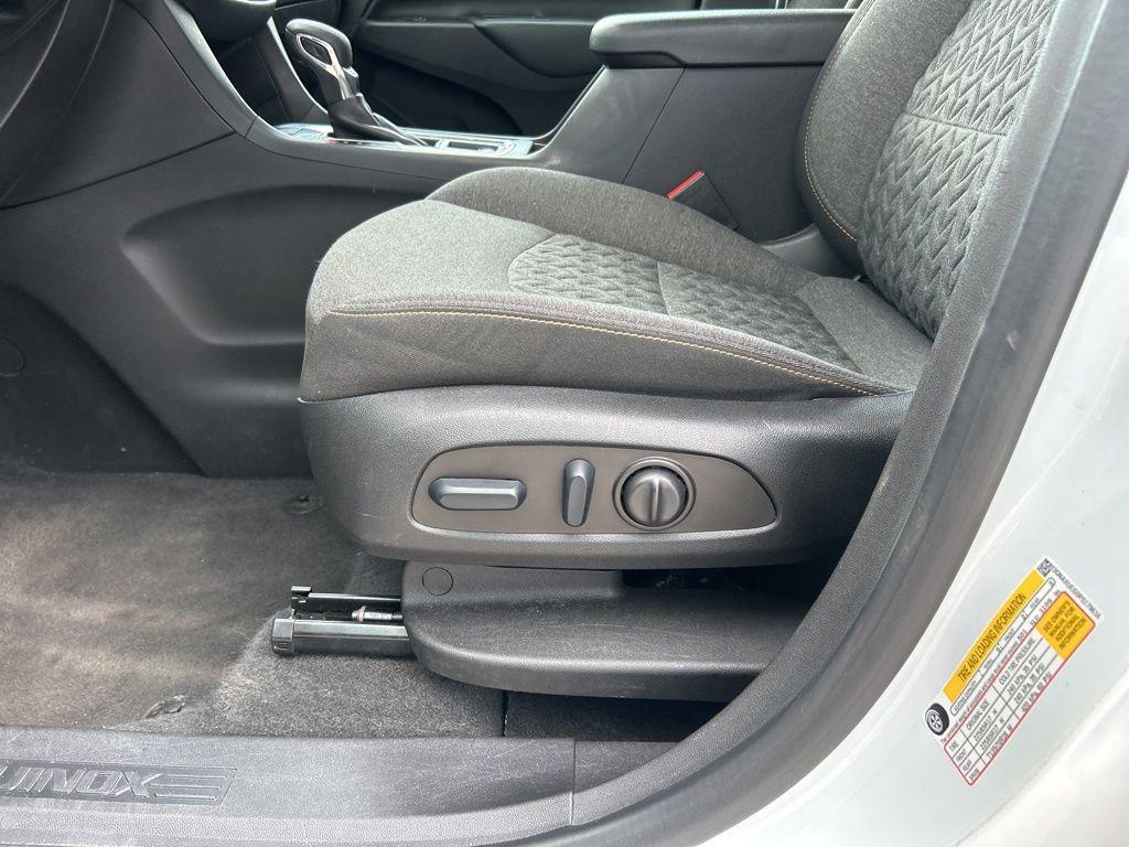 used 2023 Chevrolet Equinox car, priced at $18,397