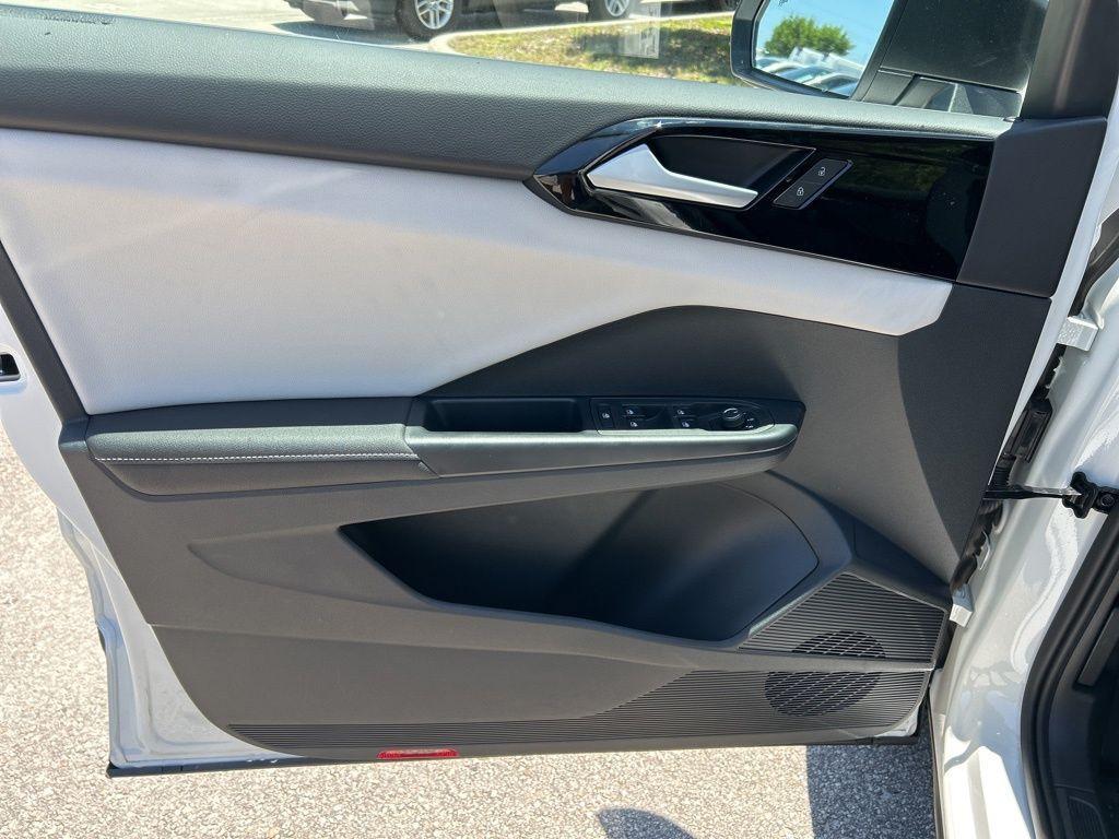 new 2025 Volkswagen Taos car, priced at $20,154