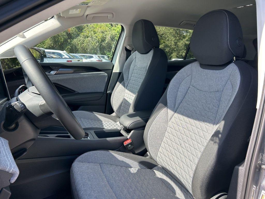 new 2026 Volkswagen Tiguan car, priced at $30,081