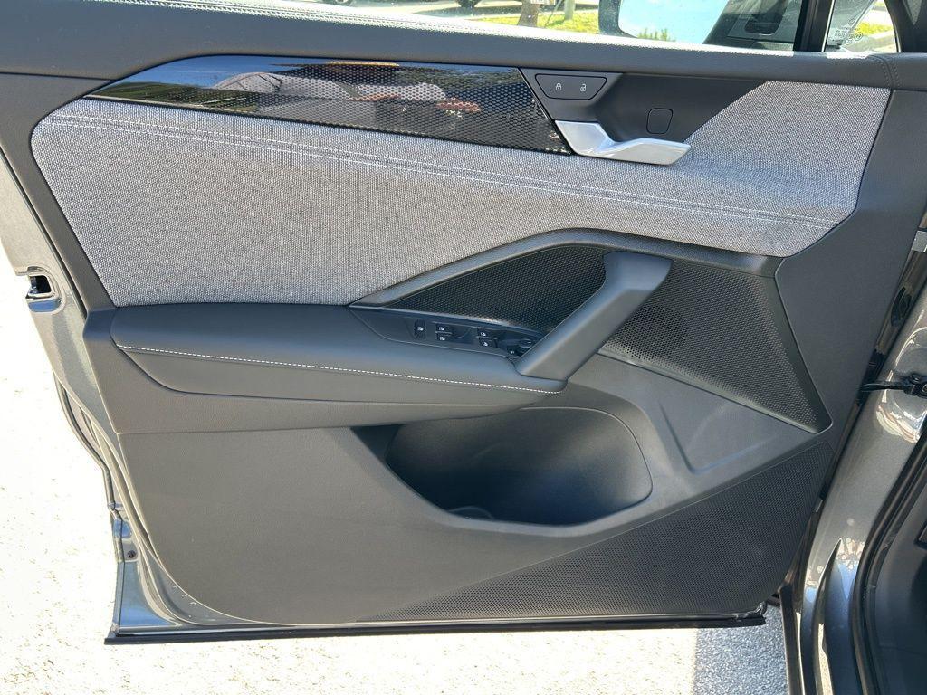 new 2026 Volkswagen Tiguan car, priced at $30,081