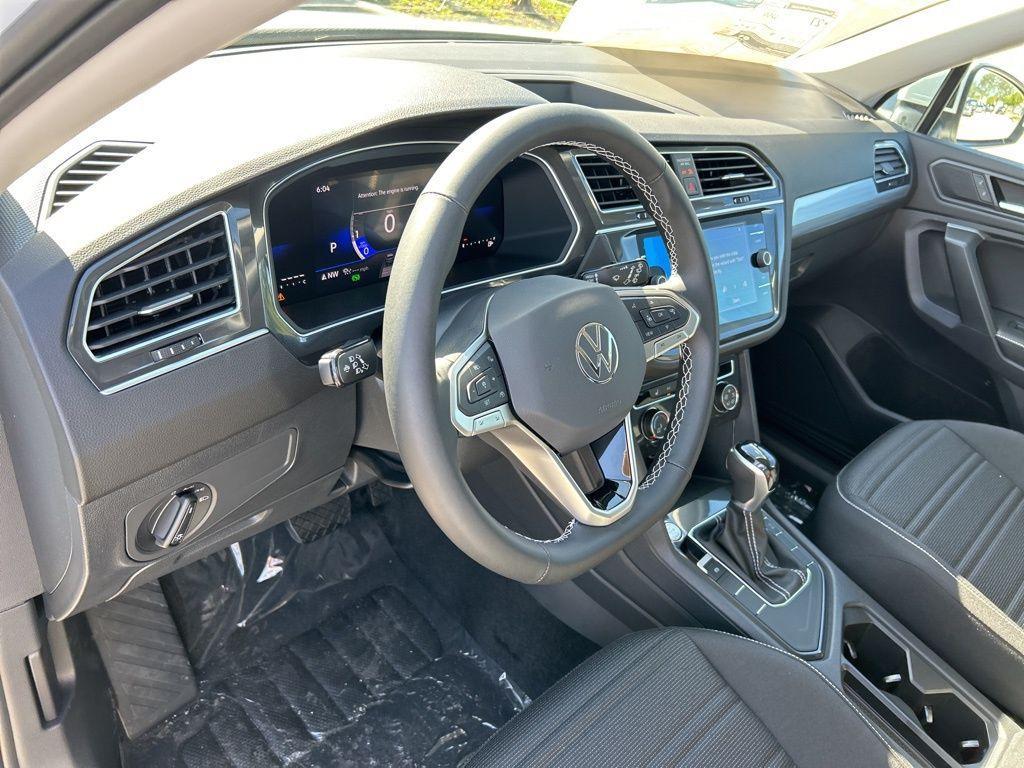 new 2024 Volkswagen Tiguan car, priced at $25,612