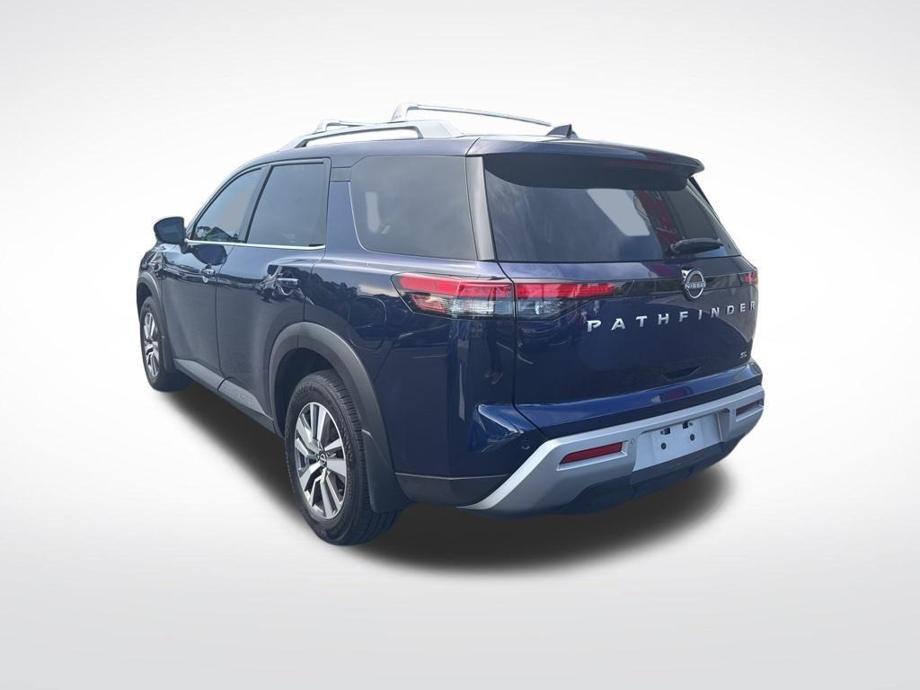 used 2022 Nissan Pathfinder car, priced at $29,062