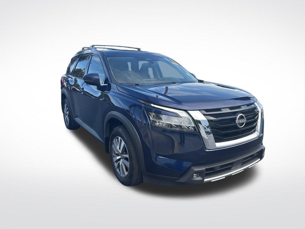 used 2022 Nissan Pathfinder car, priced at $29,062