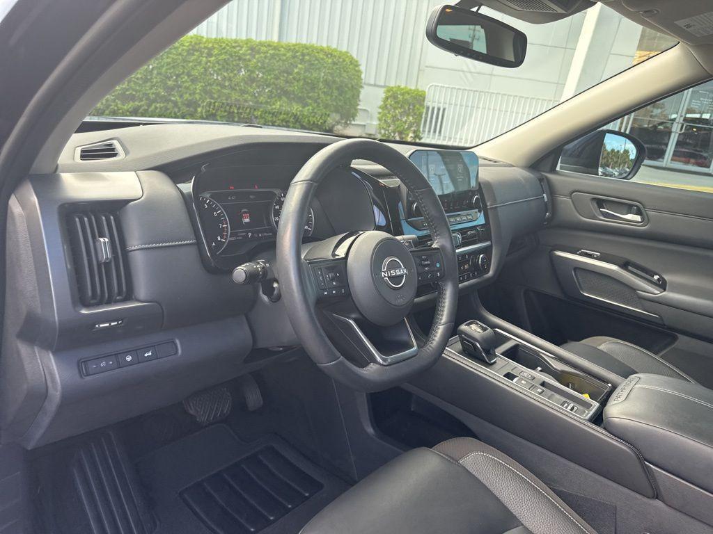 used 2022 Nissan Pathfinder car, priced at $29,062