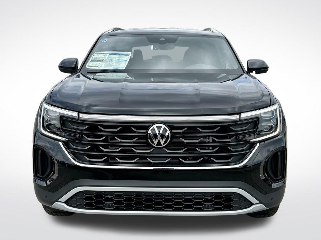 new 2025 Volkswagen Atlas Cross Sport car, priced at $40,098