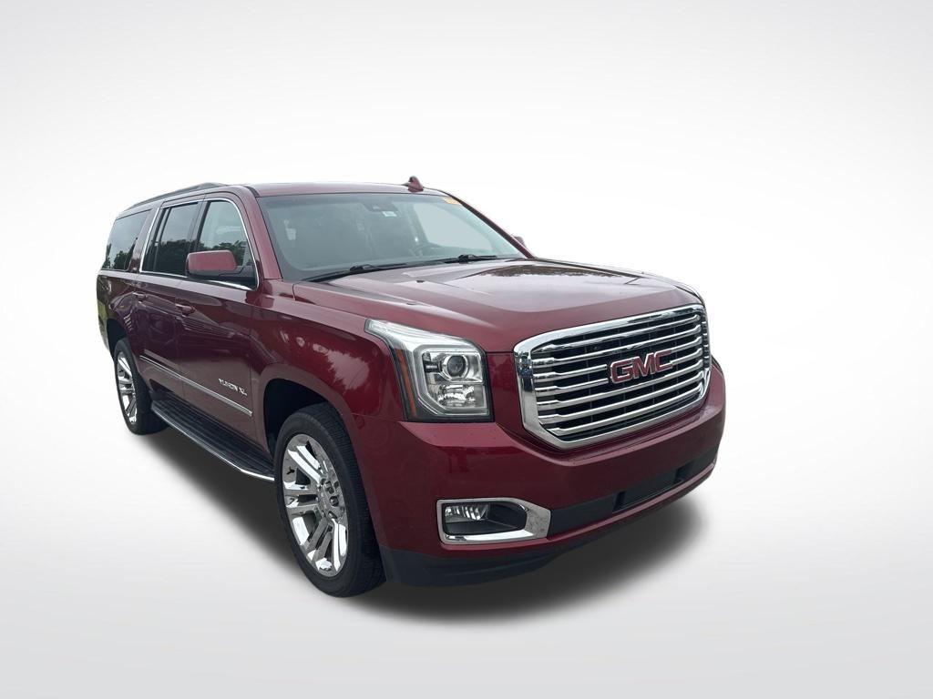 used 2018 GMC Yukon XL car, priced at $27,737