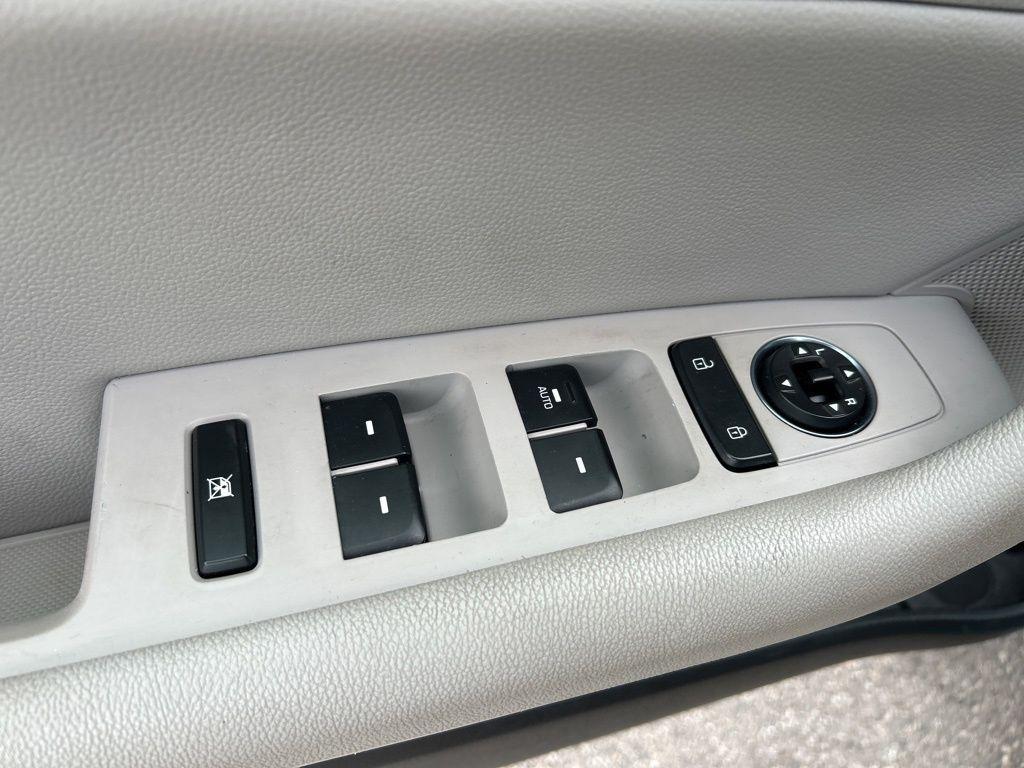 used 2015 Hyundai Sonata car, priced at $13,995