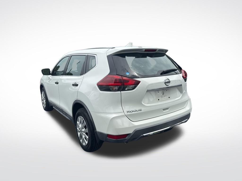 used 2018 Nissan Rogue car, priced at $15,744