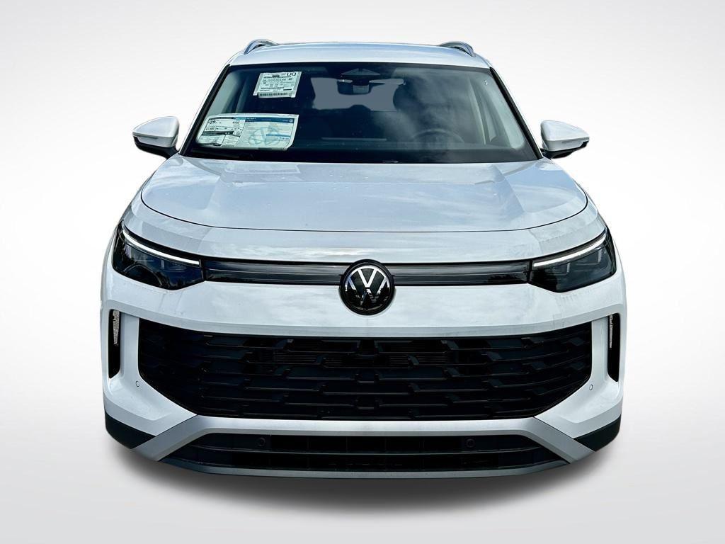new 2025 Volkswagen Tiguan car, priced at $27,446