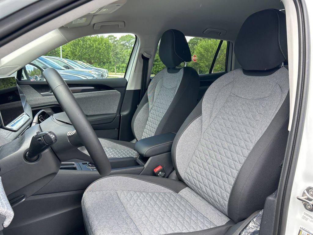 new 2025 Volkswagen Tiguan car, priced at $27,446