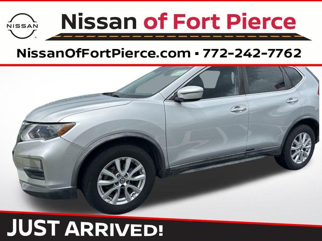 used 2018 Nissan Rogue car