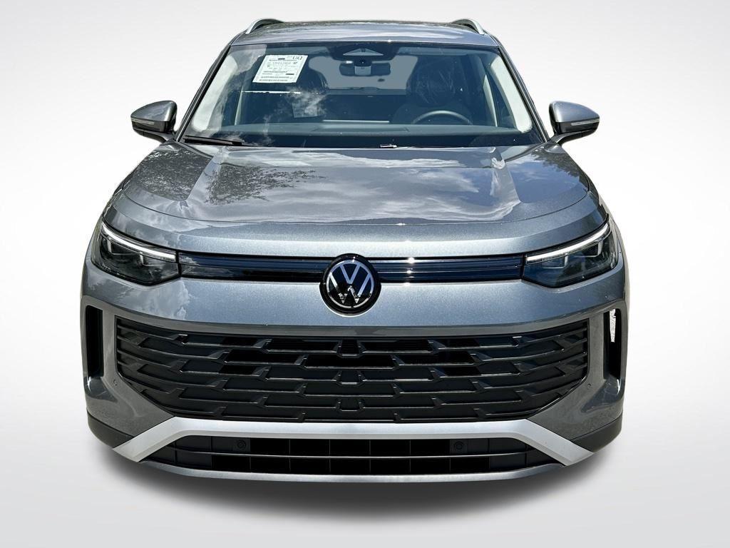 new 2025 Volkswagen Tiguan car, priced at $31,540