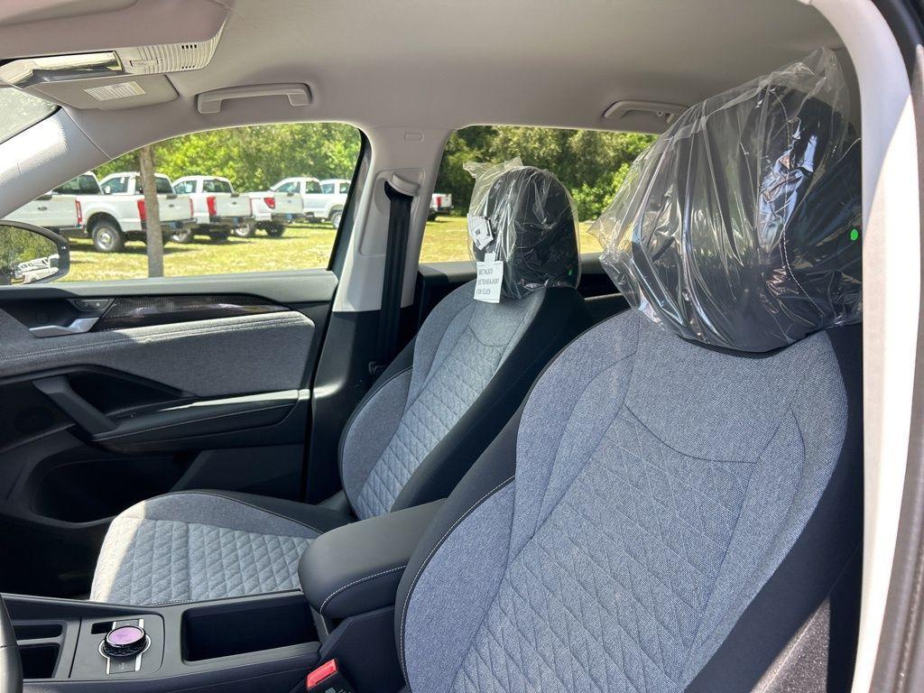 new 2025 Volkswagen Tiguan car, priced at $31,540