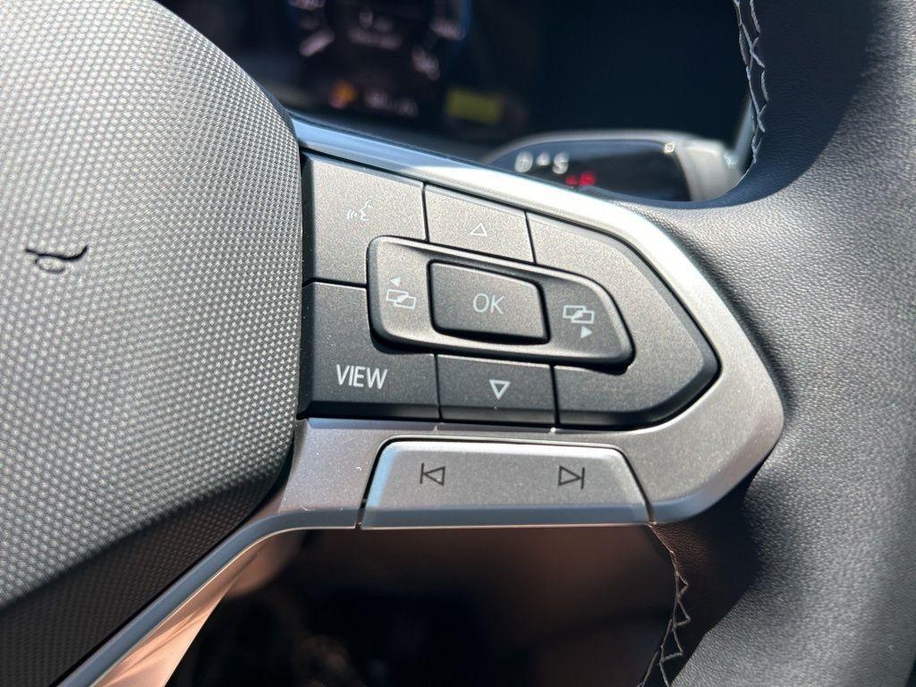 new 2025 Volkswagen Tiguan car, priced at $31,540